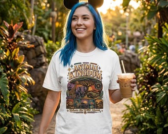 Camiseta retro inspirada en el reino animal, camiseta vintage con estampado de safari, camiseta de aventura con la vida salvaje, camiseta de vacaciones en parques temáticos, donde la naturaleza salvaje campa a sus anchas.