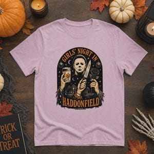 Tjejkväll i Haddonfield Michael Myers skräcktröja eller sweatshirt Heavyweight Unisex Crewneck T-shirt | Gildan® 5000 - Light Pink