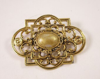 Vintage Gold Brooch, Oval Ornate Gold Tone Pin 1980s