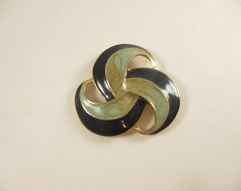 Curled Knot Brooch, Twist Enamel Triaingle Pin, 1980s Fall Fashion Jewelry