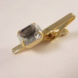 Nippy Clip Tie Pin, Vintage Skinny Tie Gold Tone Clear Stone Tie Bar, Mens Accessories 1950s
