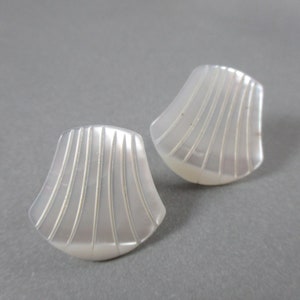 Mother of Pearl Shell Earrings, Bell Shaped Shell and MOP Pierced Jewelry 1970s