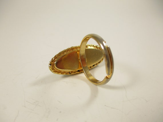 Vintage 1970s Jade Fashion  Ring, Long Gold and G… - image 4