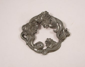 Vintage Seagull Pewter Flower Brooch , Round Wreath Minimalist Boho Floral Pin, 1986