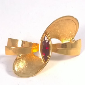 Vintage Bow Brooch - Thick Gold Red Fashion Jewelry Pin - 1970s