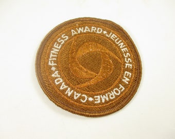 Vintage 1980s Bronze Canadian Fitness Award Patch  Kids Sports Sew On Badge