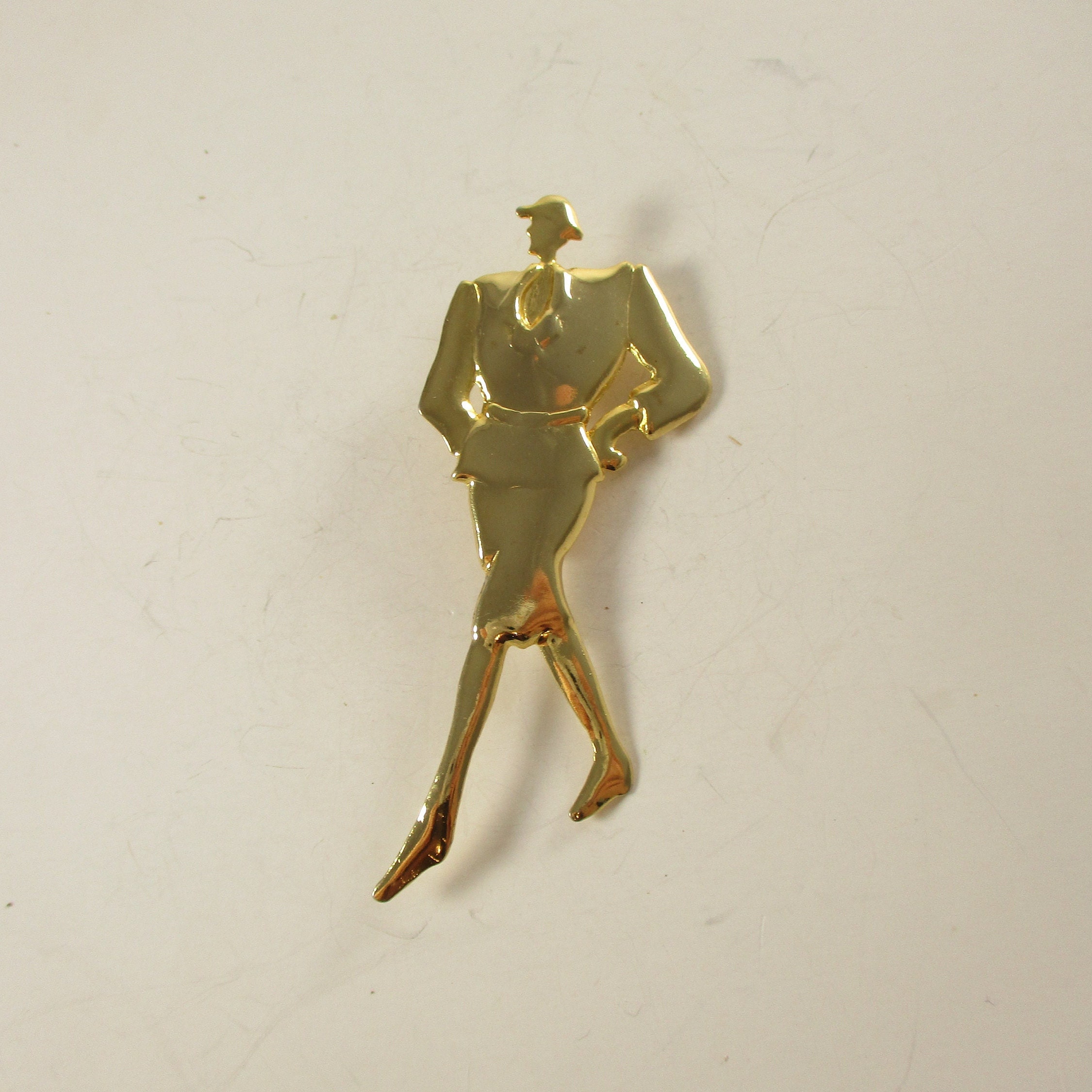 Vintage Gold Tone Woman's Figural Fitted Blazer Brooch Pin 