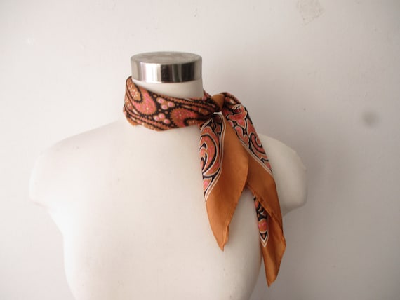 Vintage Tan Pink Scarf, Swirl Loop Pattern Silk  … - image 3