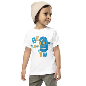 Kids Graphic Tee – BE HERE NOW Magu Shirt | Third-Eye Monster Character | Mindful Conscious Kids Clothing for the Family | Toddler & Youth
