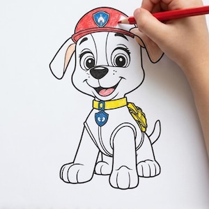Peut inclure: Une page de coloriage représentant un personnage de chiot de dessin animé portant un chapeau rouge et un collier jaune avec un badge bleu. Le chiot est partiellement colorié en rouge, jaune et bleu. Sous l'illustration, le texte indique I am a dog.