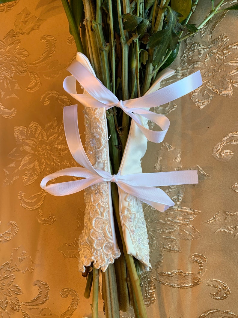 Wedding Bouquet Wrap, repurposed wedding dress, keepsake gift for bride, custom made for bride image 5