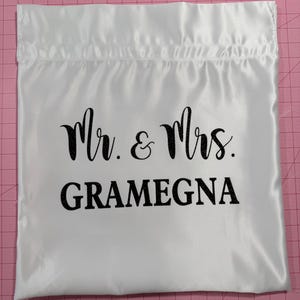 Personalized Satin Wedding Money Bag: fabric drawstring Card Holder