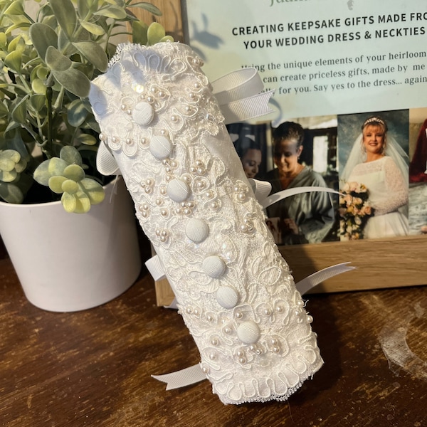 Custom Wedding Bouquet Wrap: Repurposed Dress Keepsake