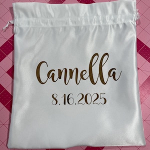 Personalized wedding bag for the dollar dance, satin money bag for bride, Gift for her, Mr. and Mrs. pouch bag, custom  wedding day bag
