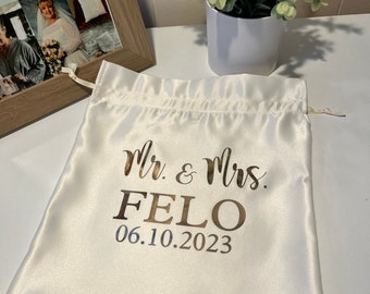 Personalized white Satin dollar dance bag  for wedding, money string bag bride, customized Mrs pouch