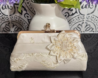 Repurposed Wedding Dress kisslock Clutch: transformed Heirloom into purse bag for bride
