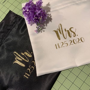 Personalized Mr & Mrs Satin Wedding Money Bag Set, card holder string pouch