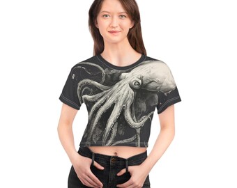 Giant Squid Illustration Black Crop Tee | Octopus Sea Creature Shirt