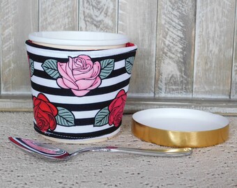 Pint Eiswärmer mit Rosen und Streifen Print Stoff