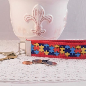 Pulsera de llavero hecha con conciencia del autismo inspirado cinta
