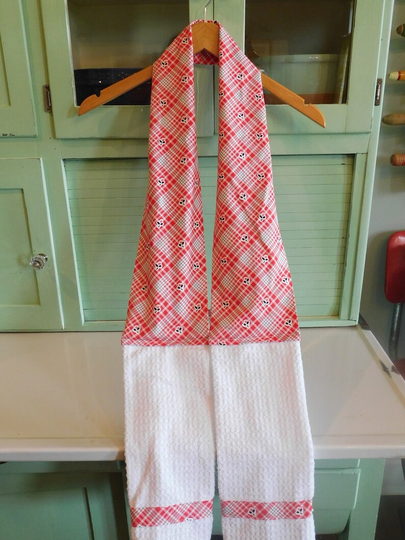 Baker/'s Boa Made With Red and White Plaid And Cherries Fabric