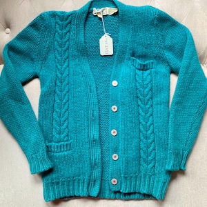 Vintage 70s mixed knit 100% Shetland wool chunky cable cardigan with pockets, small
