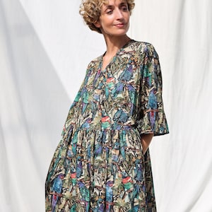 Loose wrap dress in exclusive print SONNY JAMES / OFFON Clothing zdjęcie 1