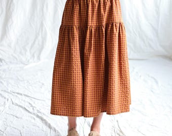 Elasticated waist skirt in seersucker check • OFFON CLOTHING