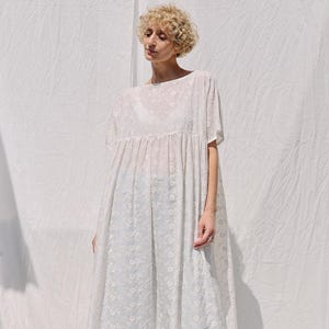 刺繍入りシルク＆コットンオーバーサイズドレス SILVINA • OFFON CLOTHING