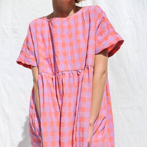 Robe oversize en seersucker à carreaux SILVINA • OFFON CLOTHING