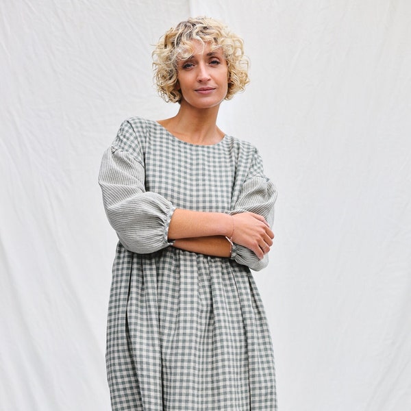 Gingham linen dress with contrasting striped puffy sleeves PERLA • OFFON CLOTHING