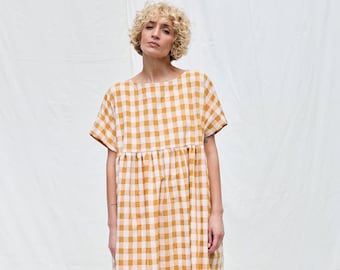 Oversized Kleid aus Seersucker Karo SILVINA • OFFON CLOTHING