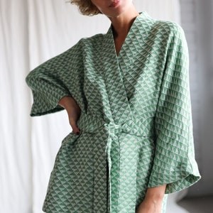 Jacquard linen geometric pattern kimono style jacket / OFFON CLOTHING image 1