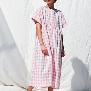 Oversized rose seersucker checks dress SILVINA • OFFON CLOTHING