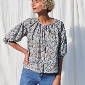 Button through floral blouse LIU OFFON CLOTHING image 2