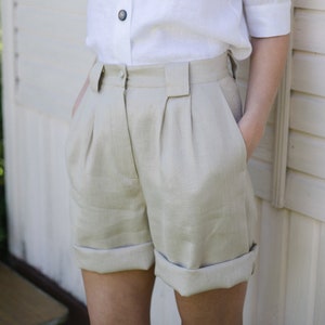 Linen high waist shorts / OFFON CLOTHING