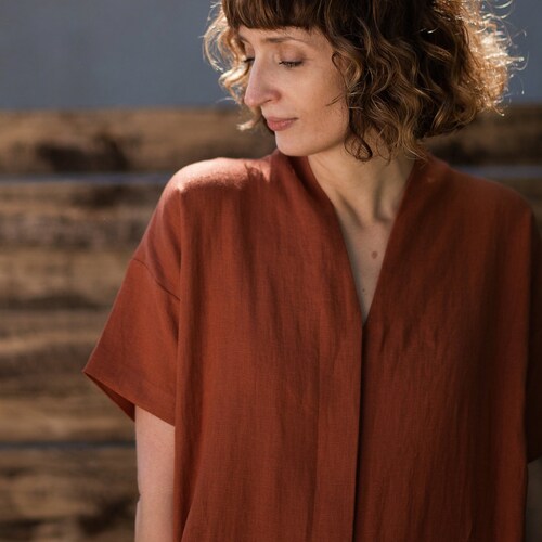 Linen jumpsuit with short sleeves in redwood/Handmade by OFFON CLOTHING shops