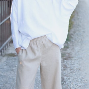Beige linneculotter med vida ben och resår i midjan / OFFON CHOOTING