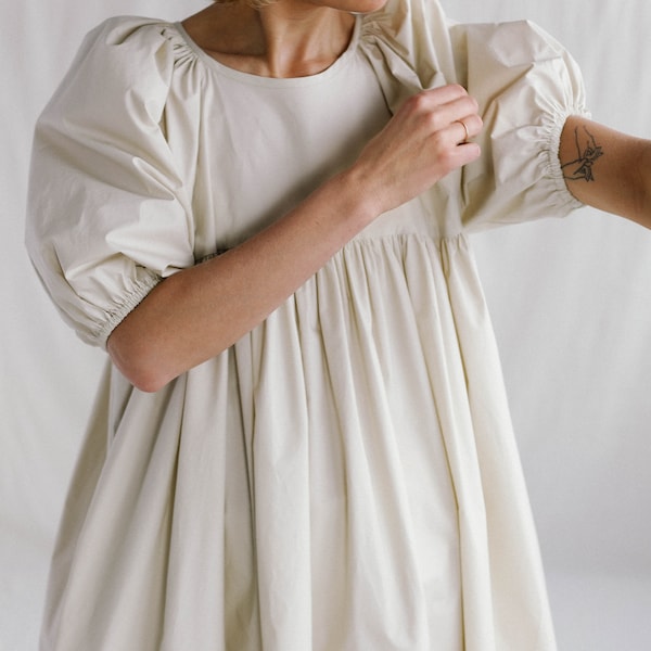 Jurk met Empire-taille en raglanmouwen BELLE / OFFON CLOTHING