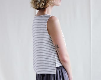 Linen sleeveless cropped hem top / OFFON CLOTHING