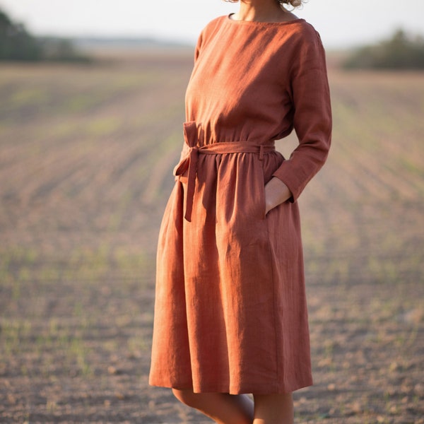 Linen midi dress in redwood - Linen dress with a tie belt / OFFON CLOTHING