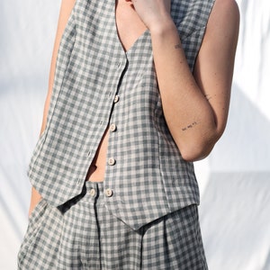 Inserch Classic Linen Vest V66010 Oatmeal