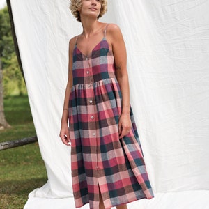 Adjustable straps checks linen dress ELOISE / OFFON Clothing image 8