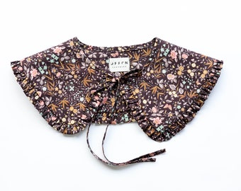 Detached collar made in a floral Piccadilly poplin • OFFON CLOTHING