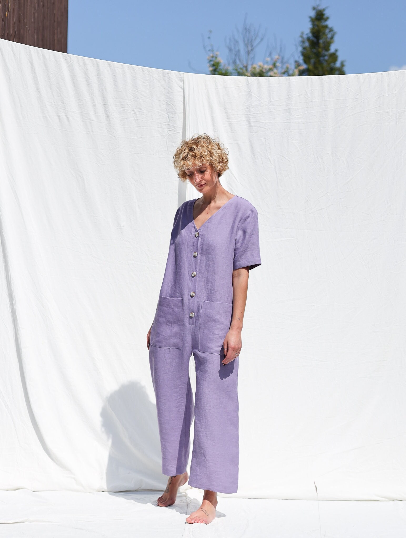 Loose linen V-neck jumpsuit / OFFON CLOTHING