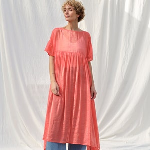 Coral viscose organza oversized dress SILVINA OFFON CLOTHING zdjęcie 2