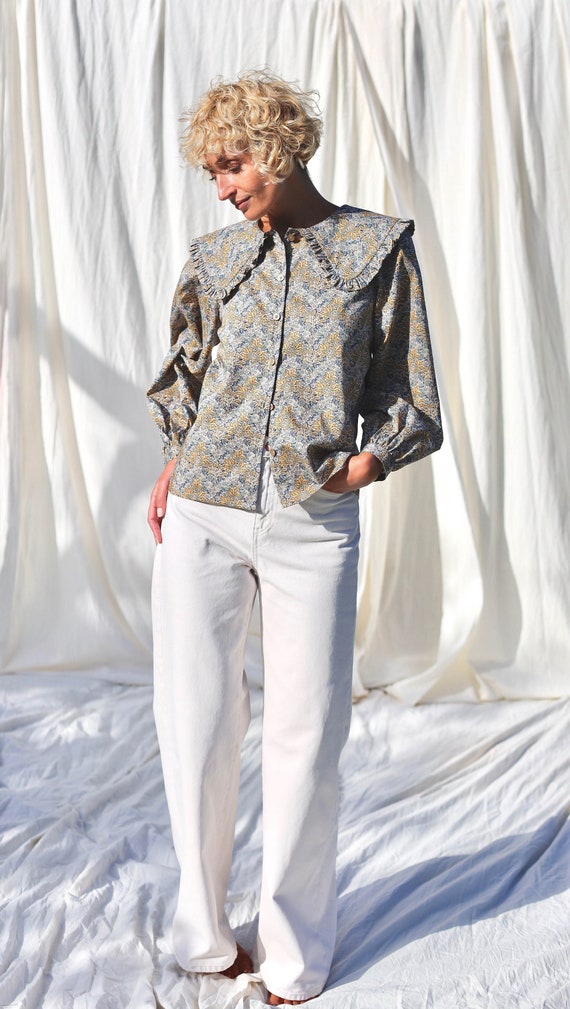 Puritan Collar Floral Blouse LUCIA OFFON CLOTHING - Etsy