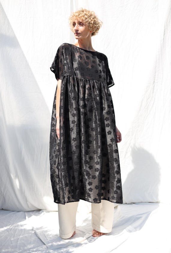 Black Floral Oversized Viscose Organza Dress SILVINA  OFFON CLOTHING - Etsy