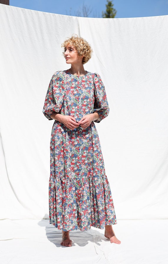 Flowy Maxi Tiered Button Through Floral Dress CHLOE / OFFON - Etsy