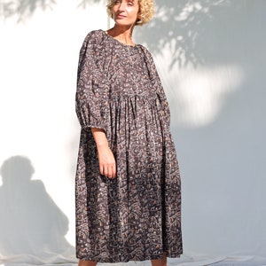 Reversible oversized vintage chain print dress FOREVER HEIRLOOM OFFON Clothing image 9